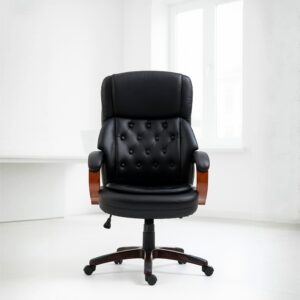 כיסא מנהלים מפואר בצבע שחור ידיות עץ מרופדות גב גבוה